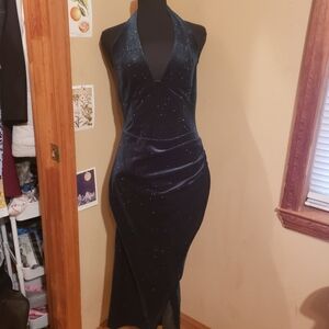 Windsor Dark Green Halter Formal Bodycon Dress